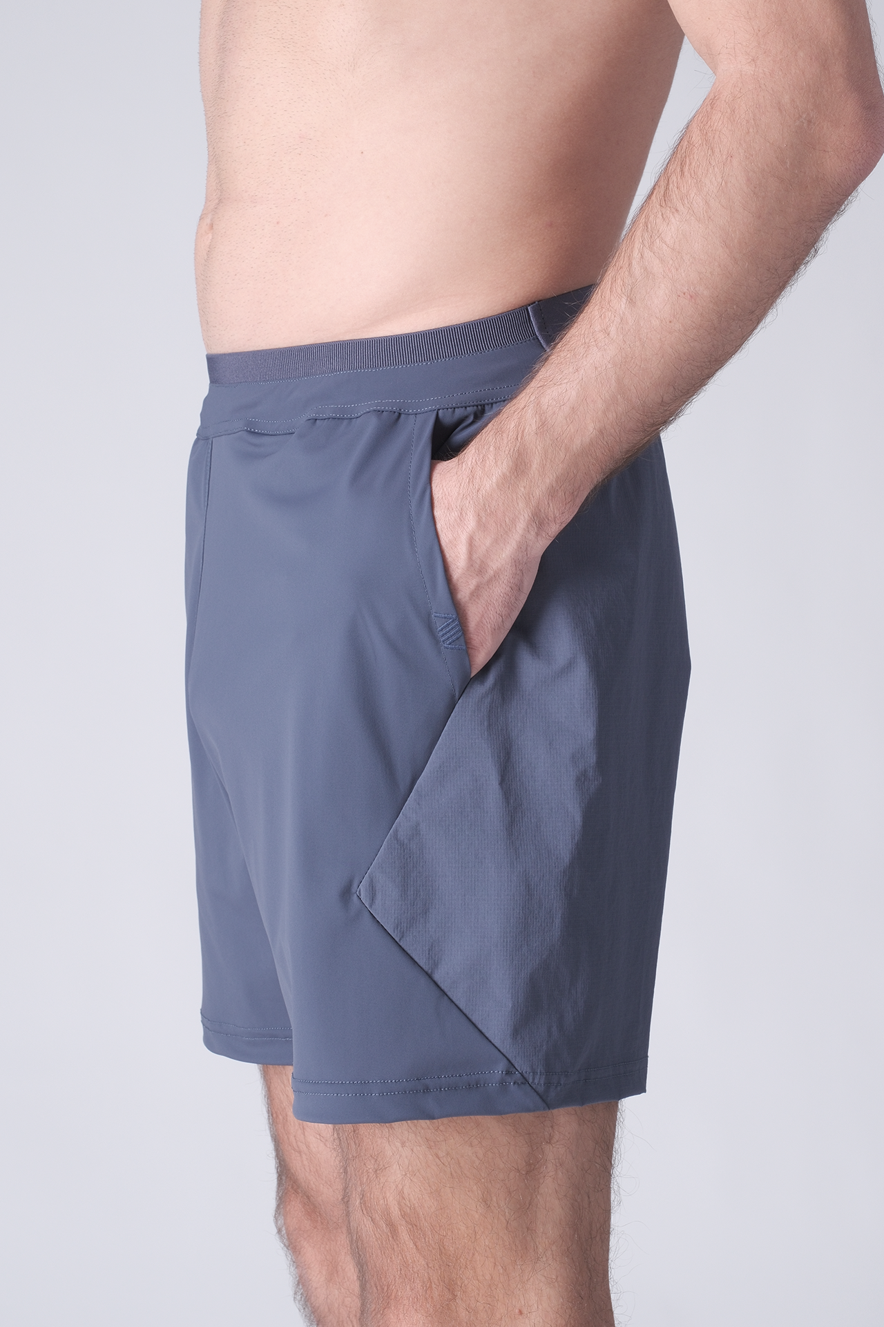 SPE0199 - Lightweight Stretch Nylon Linerless Workout Shorts 7" - Ash Blue