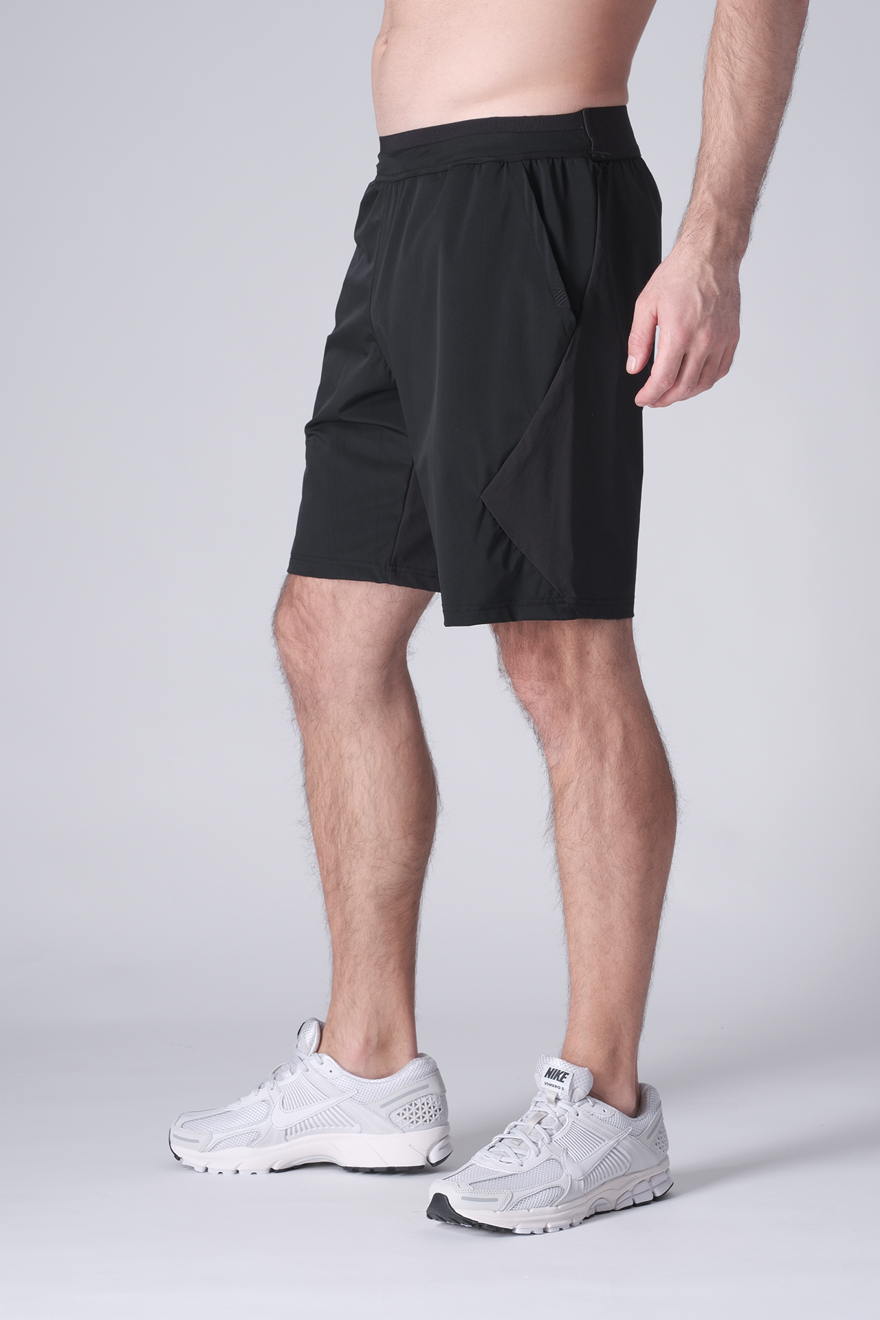 SPE0200 - Lightweight Stretch Nylon Linerless Workout Shorts 9" - Black