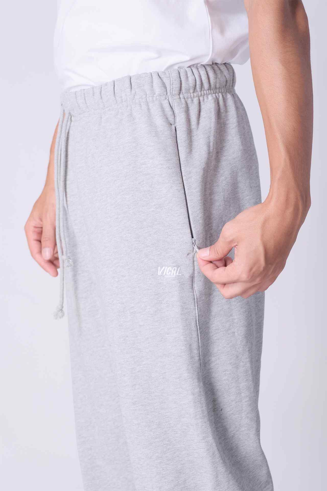 SPH0217 - Finest Cotton Fleece Relax Fit Sweatpants 32” - Heather Grey