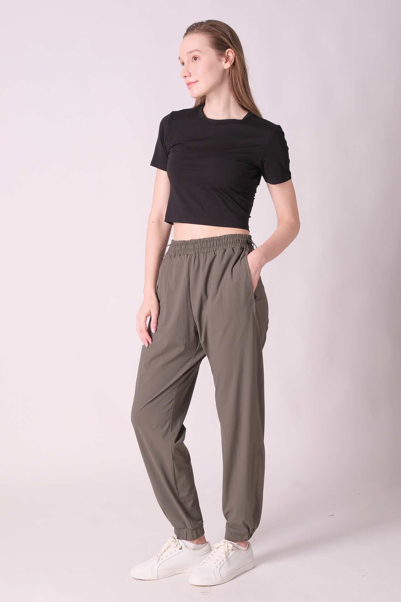 SPWH0233 - Women's Essential High Rise Nylon Joggers 28"