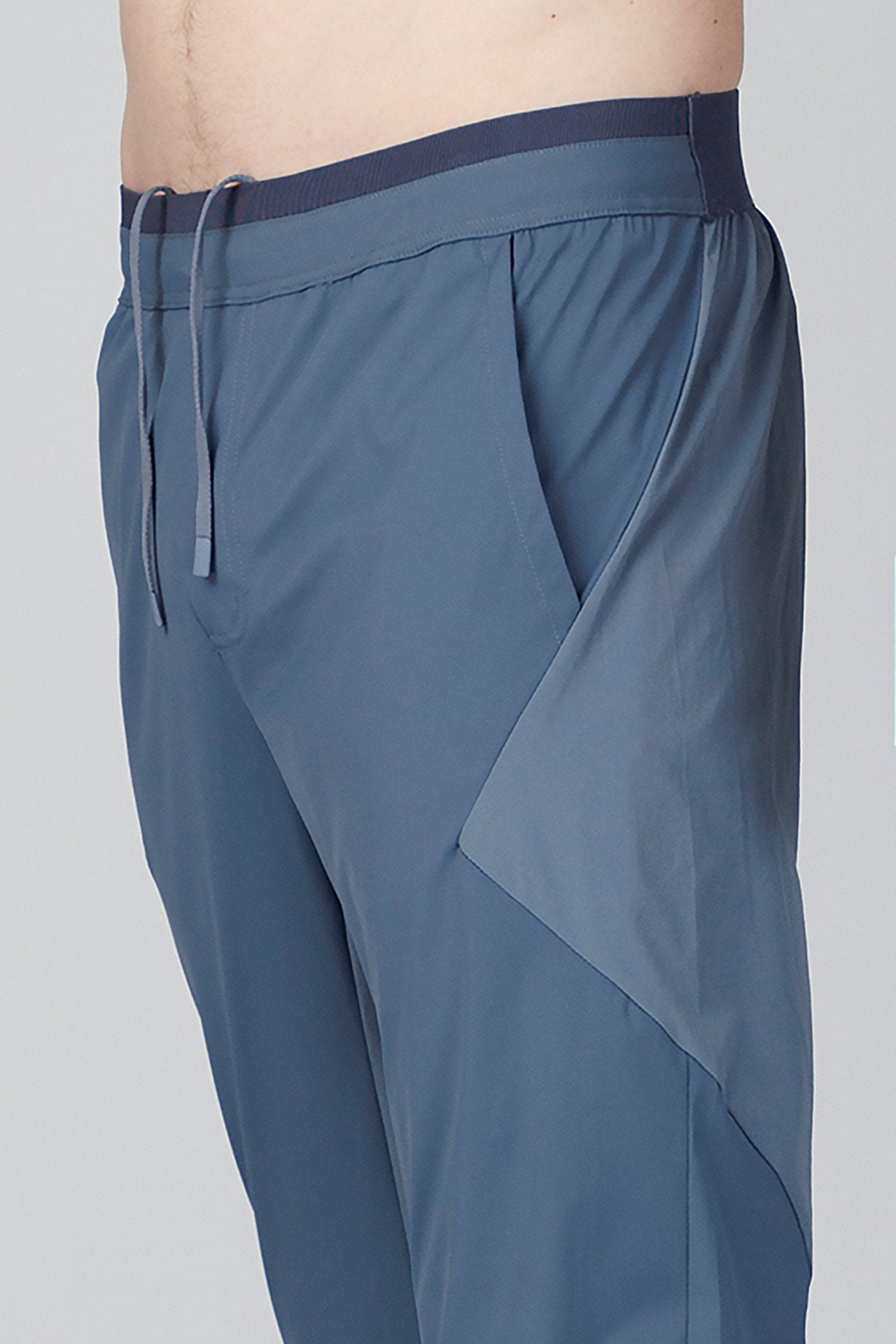 SPH0242 - Lightweight Stretch Nylon Workout Joggers 30" - Slate