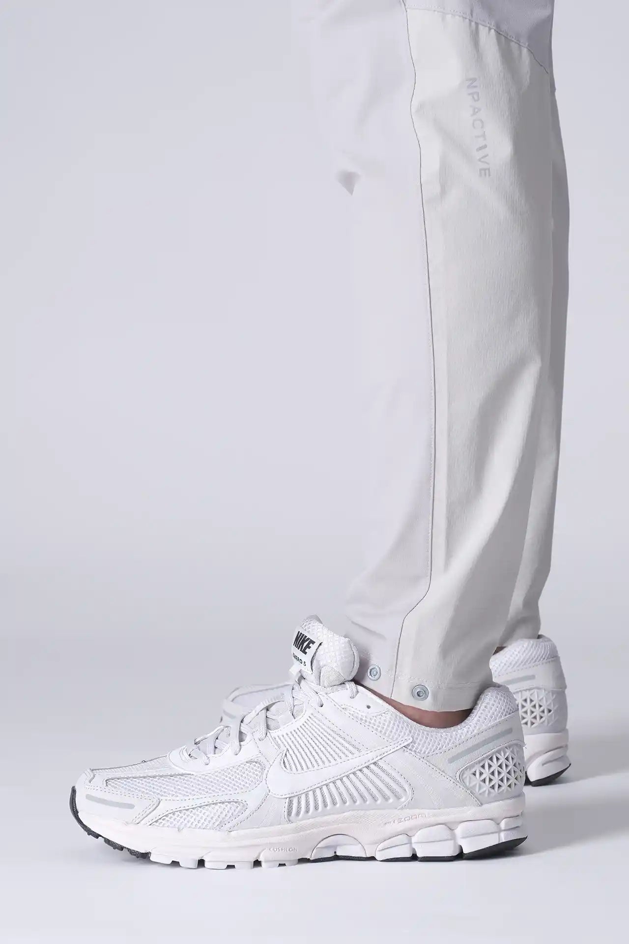 SPH0288 - Lightweight Stretch Nylon Workout Pants 30" - Light Grey