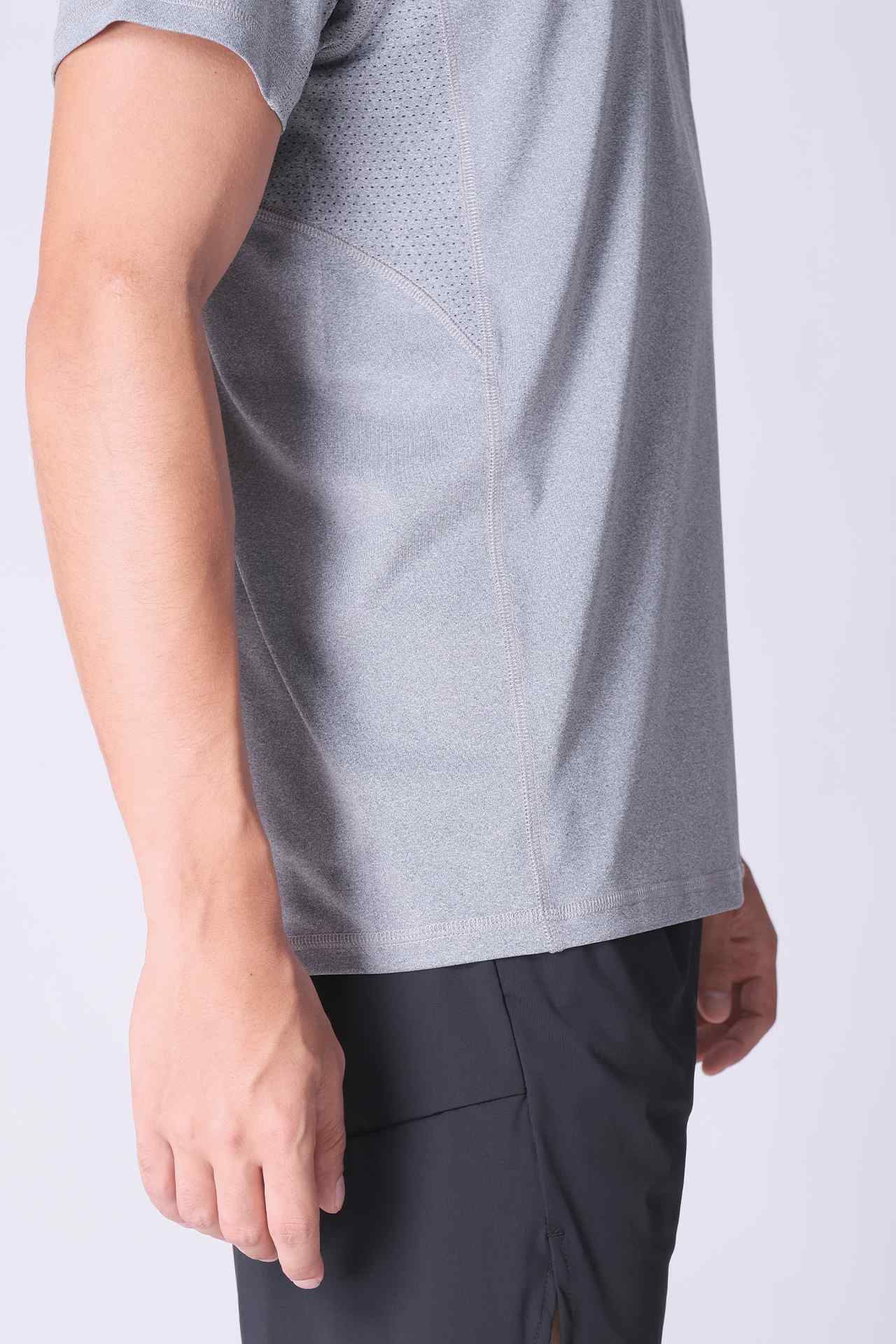 SPJ0337 - Sweat-Wicking Chest Logo Workout Tee - Heather Grey
