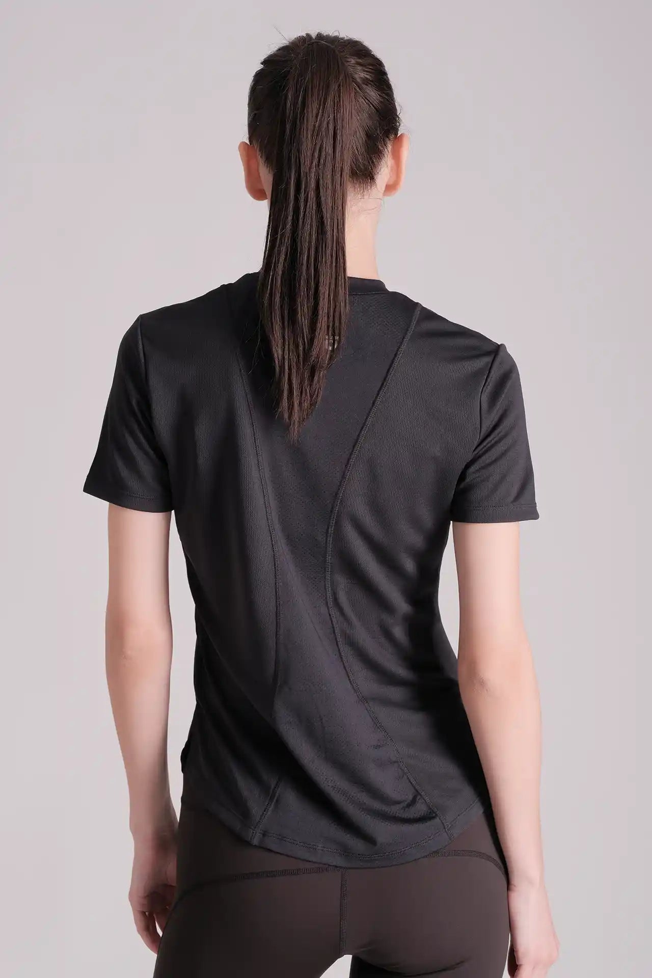 SPWJ0411 - Women's Ultra 4-Way Stretch Curved Seam Side Splits Training Tee - Black