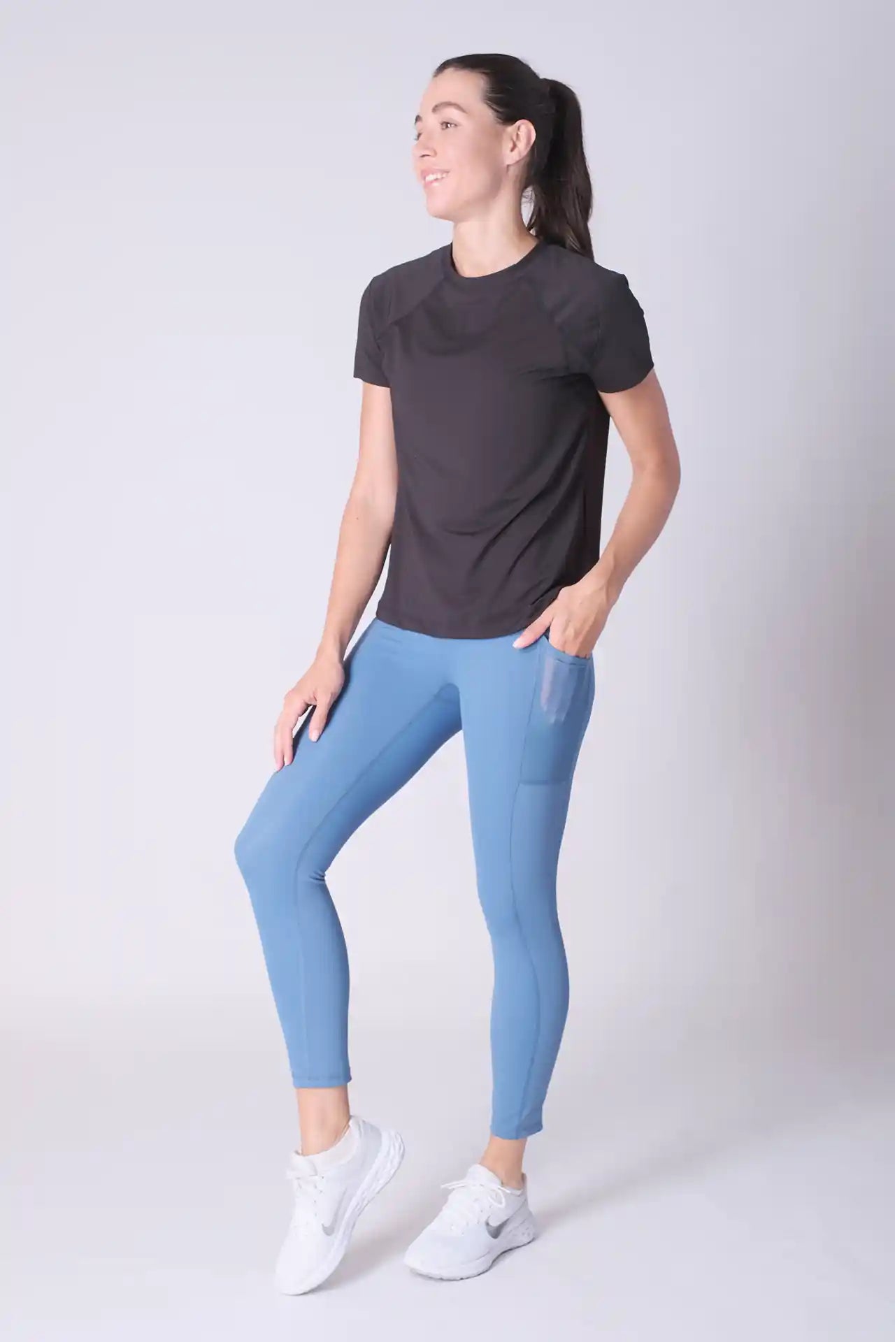 SPWJ0411 - Women's Basic Performance T-Shirt - Black