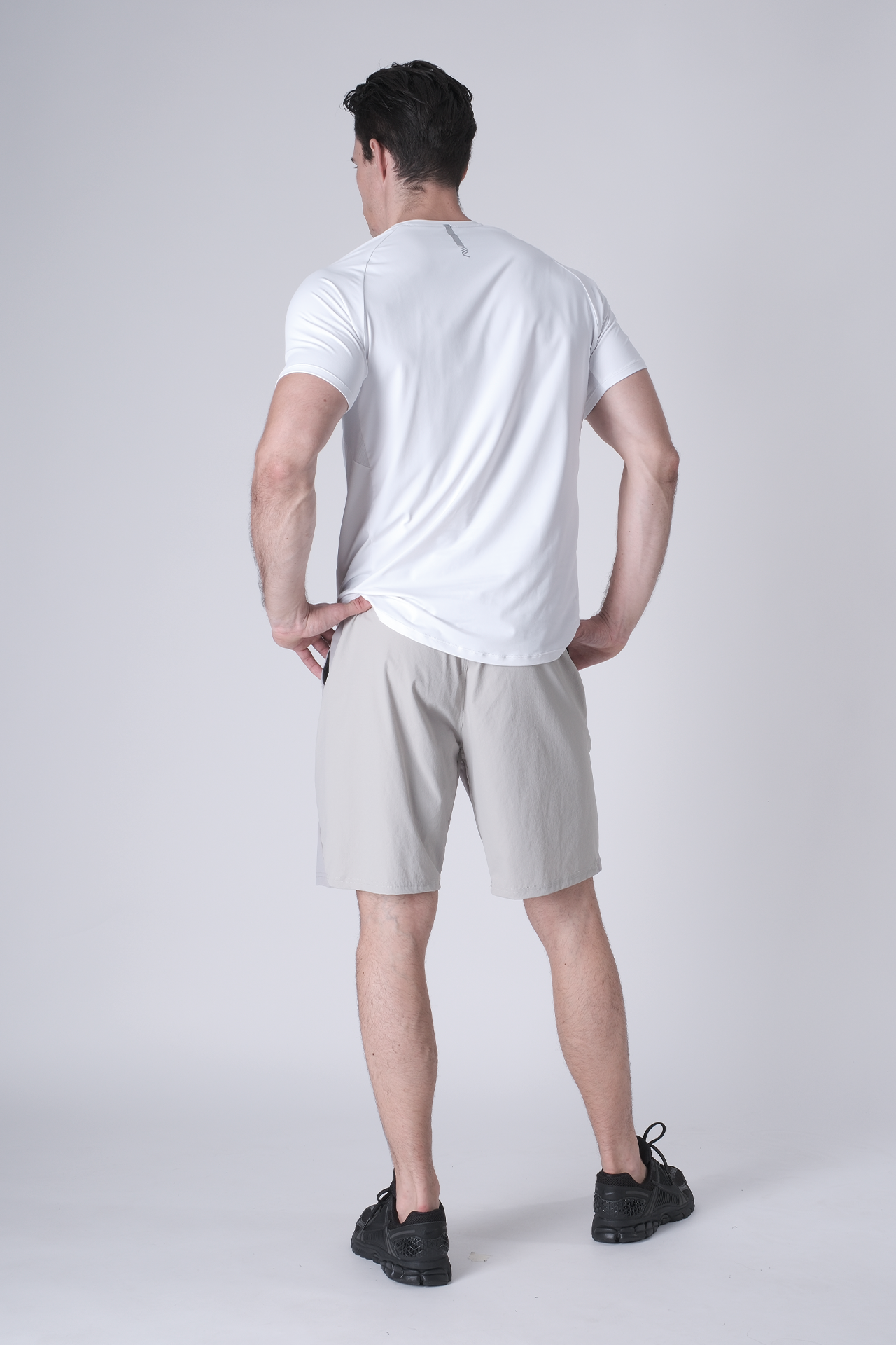 SPJ0438 - Ultra 4-Way Stretch Nylon Workout Raglan Sleeve Training Tee - White