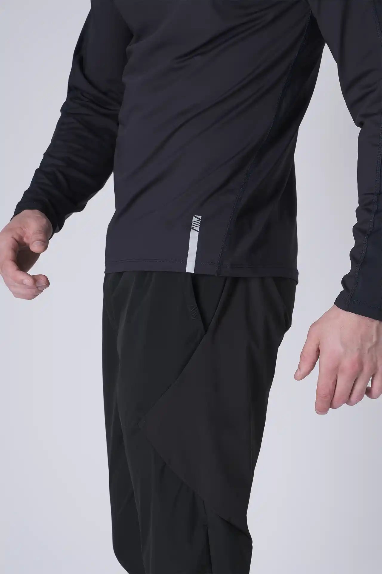 SPJ0468 - Ultra 4-Way Stretch Nylon Long Sleeve Training Tee - Navy