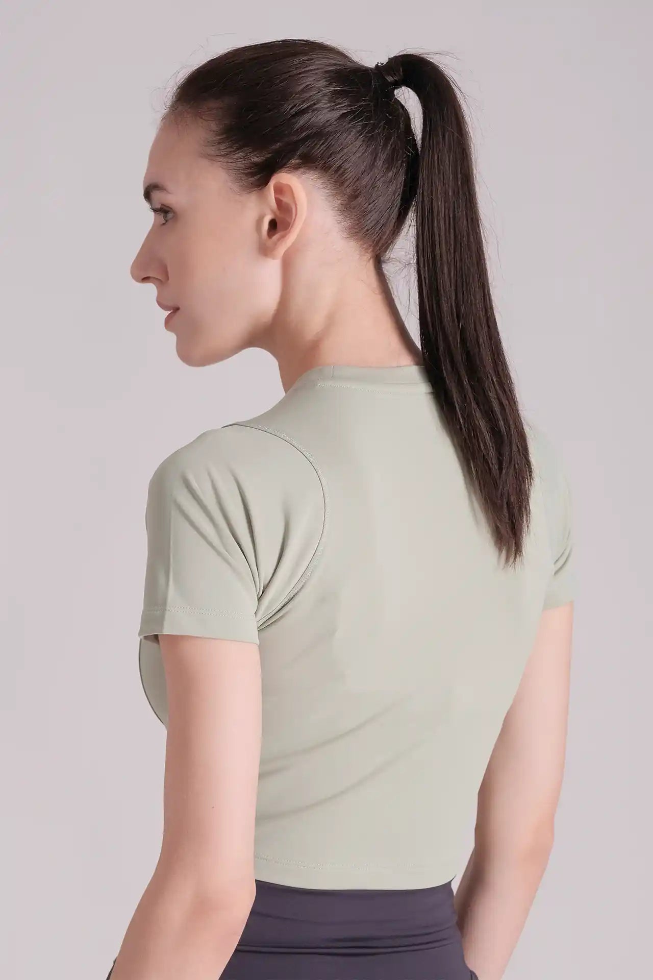 SPWJ21005 - Women's Ultra 4-Way Stretch Interlock Curve Seam Cropped Top - Mint