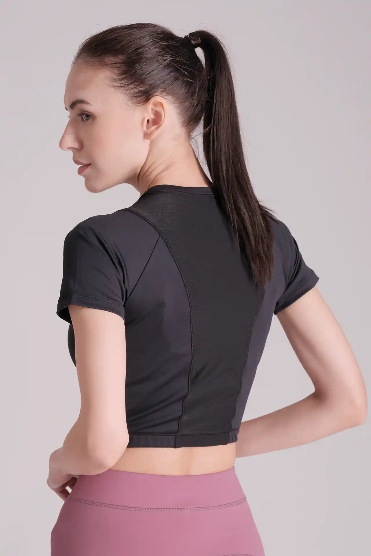 SPWJ22002 - Women's Ultra 4-Way Stretch Interlock Back Mesh Training Crop Top - Black