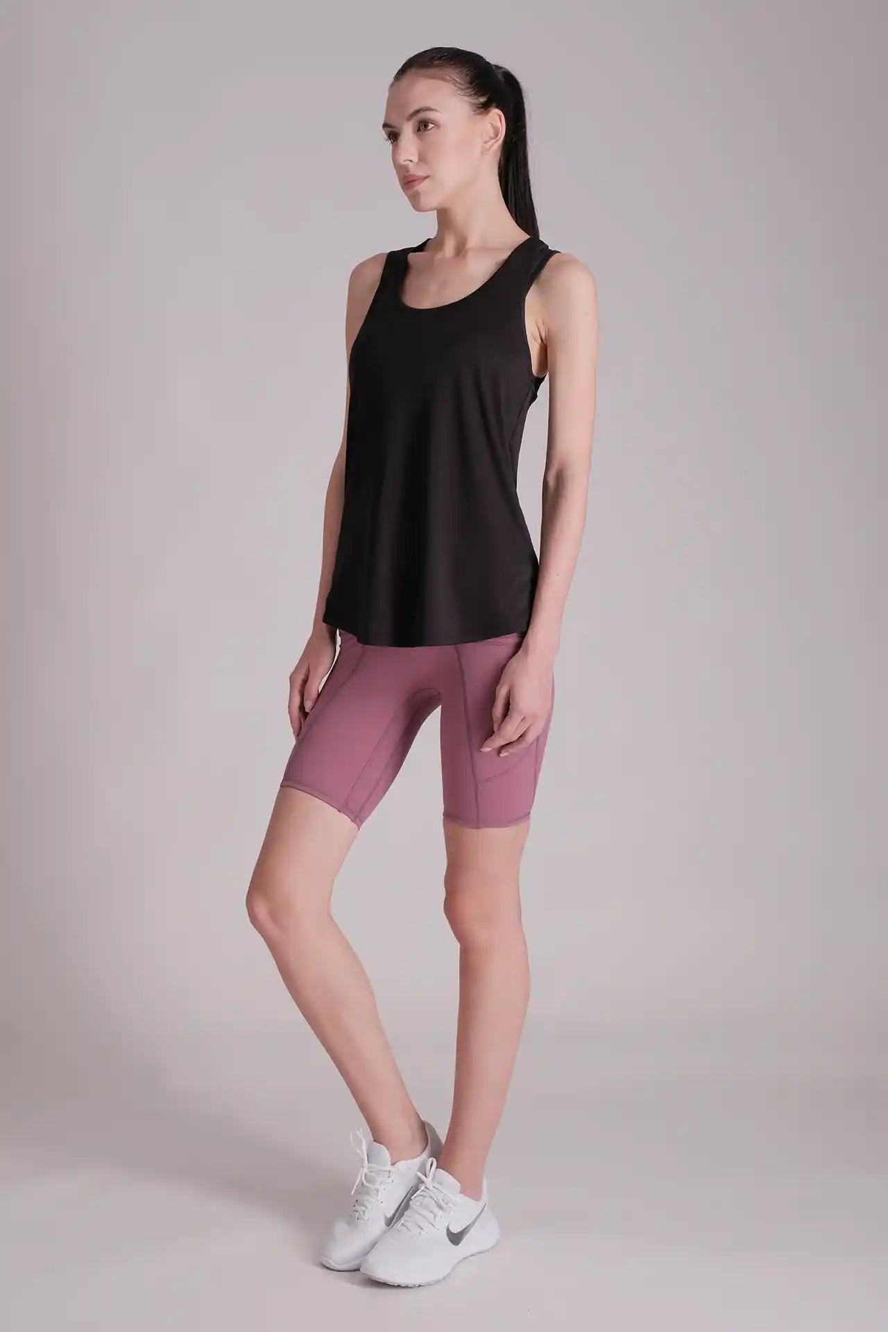 SPWK0153 - Women's Racerback Training Tank Top - Black
