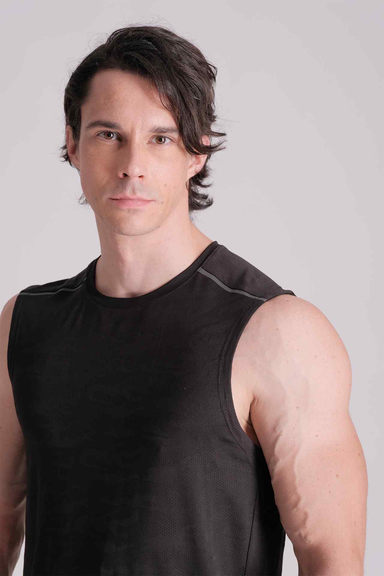 SPK22012 - Reflective Shoulder Seam Camo Running Tank Top - Black Camo