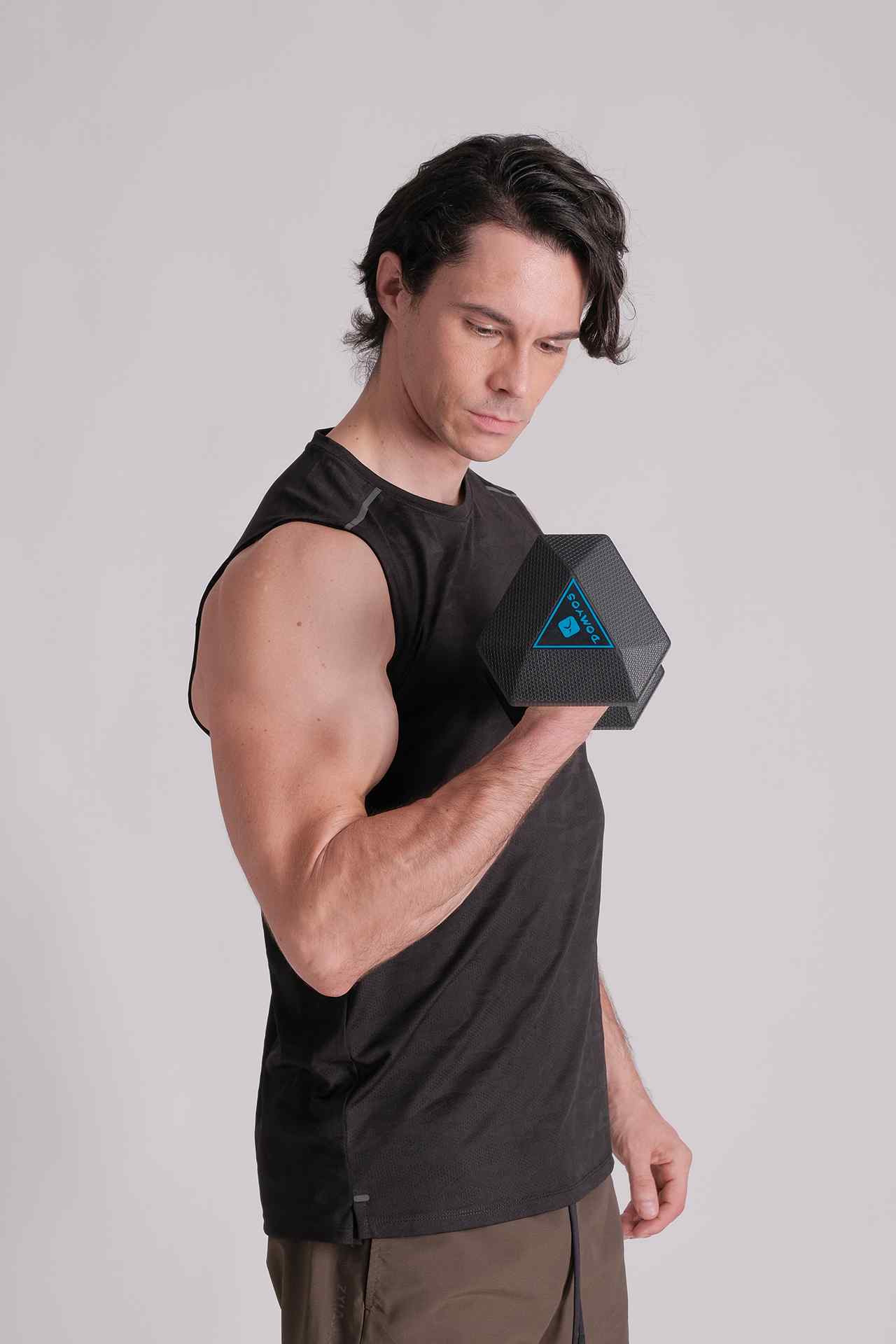 SPK22012 - Reflective Shoulder Seam Camo Running Tank Top - Black Camo