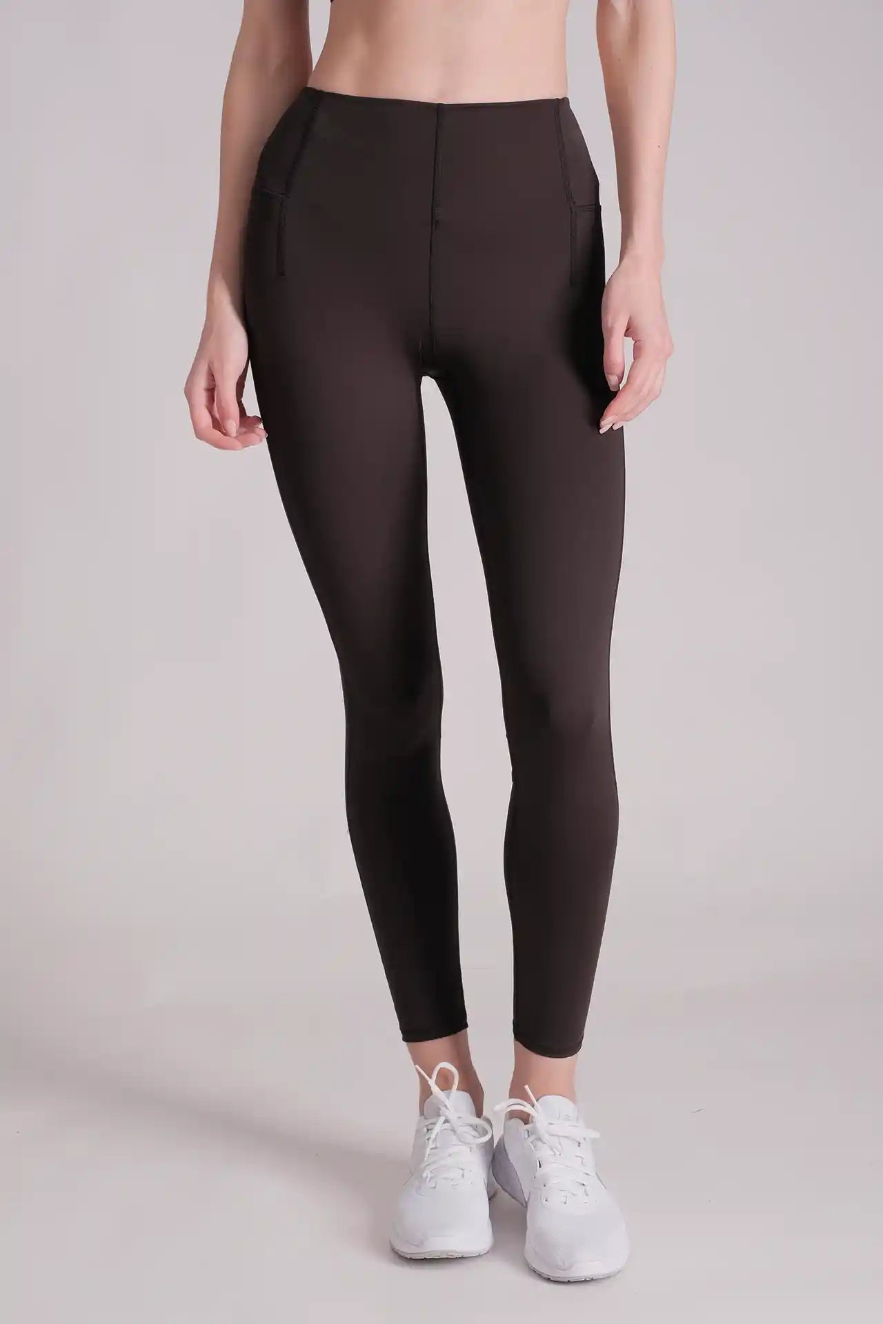 SPWL0038 - Women's Women's ZigZag Seam Pocket Outdoor Leggings 26” - Black