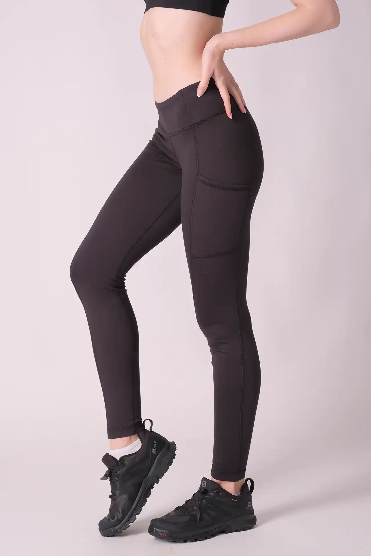 SPWL23001 - Women's Side Pockets Leggings 28" - Black