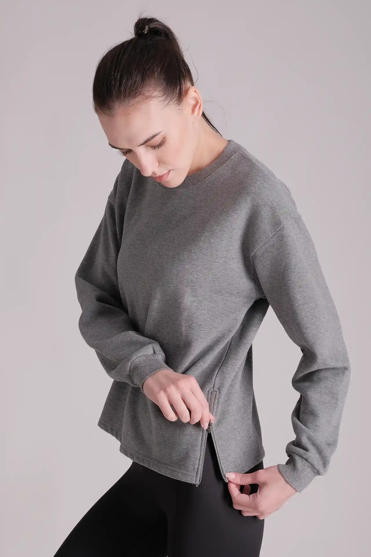 SPWM0163 - Women's Essentials Zipped Crew Neck Sweatshirt