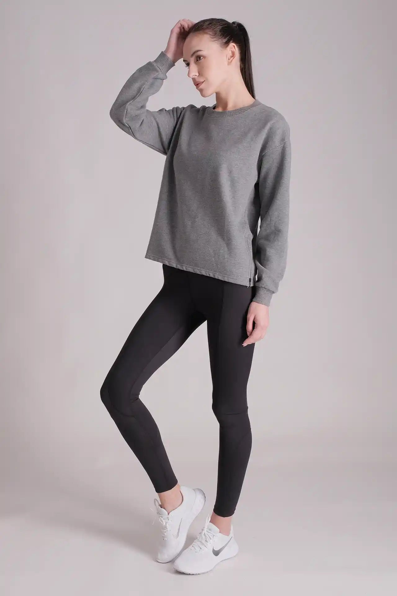 SPWM0163 - Women's Essentials Zipped Crew Neck Sweatshirt