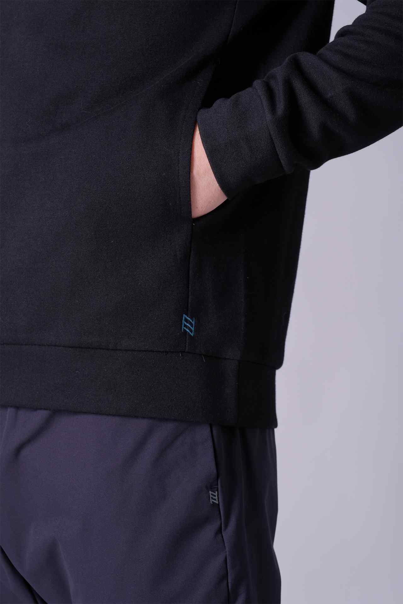 SPN0293 - Essential Soft Interlock Side Pocket Hoodie - Black