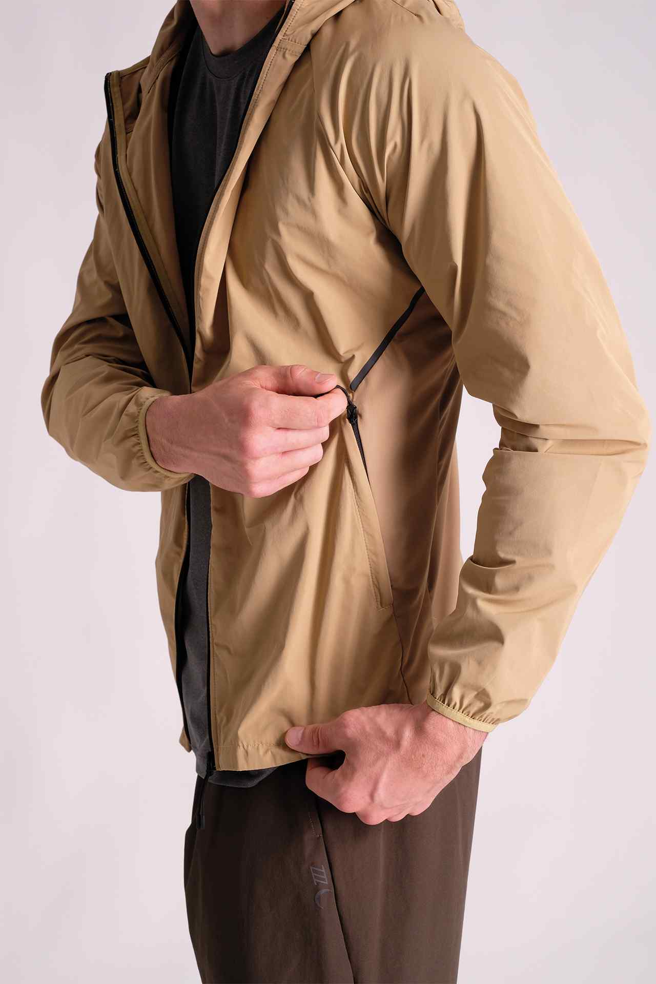 SPO0182 - Water Repellent Full-Zip Hooded Outdoor Windbreaker Jacket
