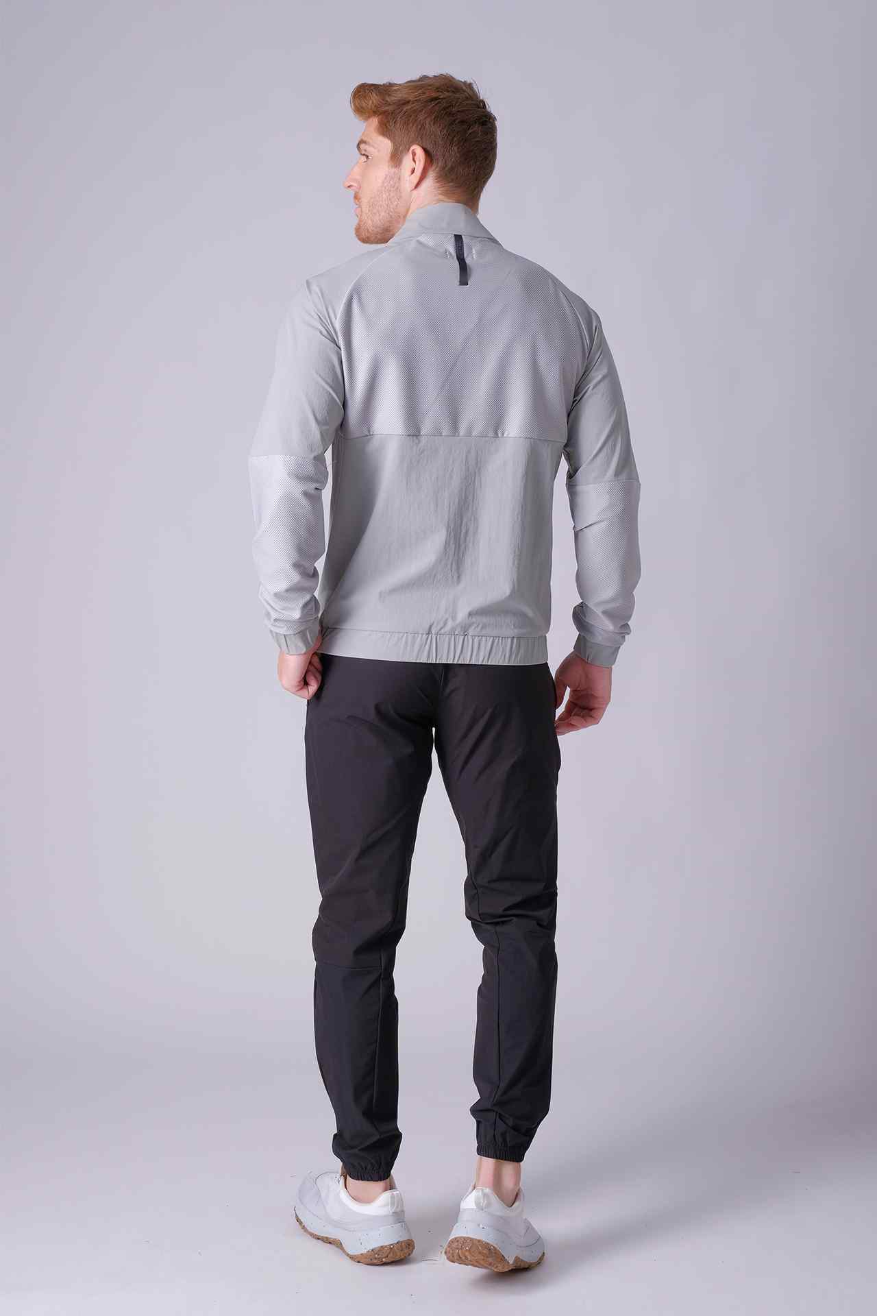 SPO0044 - Lightweight Water Repellent Running Jacket - Light Grey