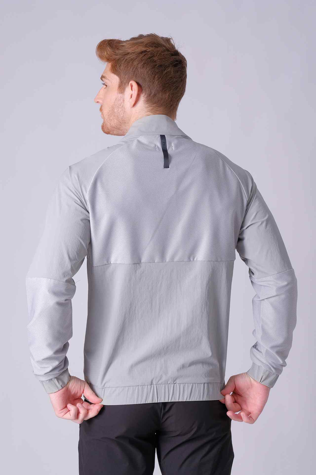 SPO0044 - Lightweight Water Repellent Running Jacket - Light Grey