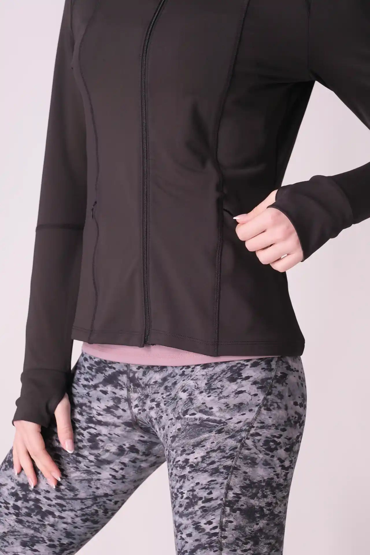 SPWO0085 - Women's Slim Motion Jacket - Black
