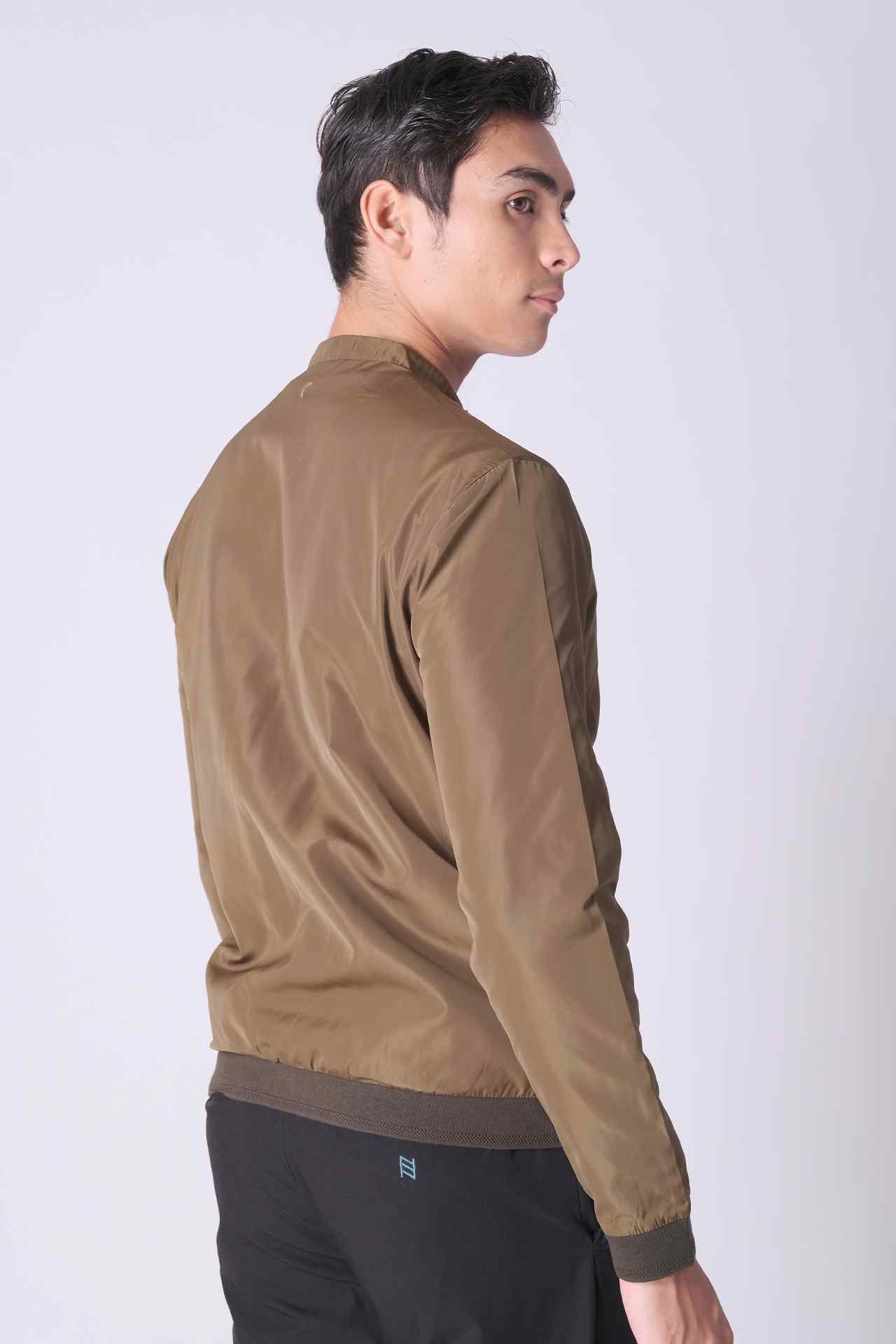 SPO0140 - Sustainable Water Resistant Lightweight Bomber Jacket - Army