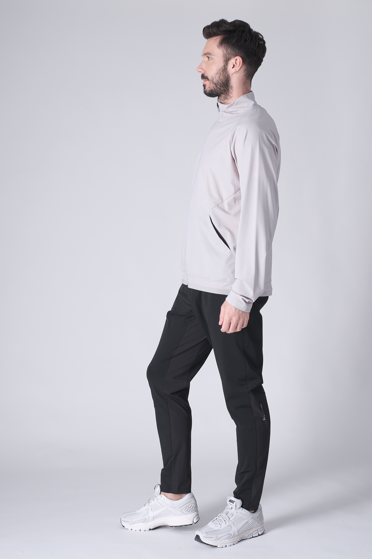 SPO0164 - Lightweight Stretch Nylon Workout Mock Neck Jacket - Light Grey