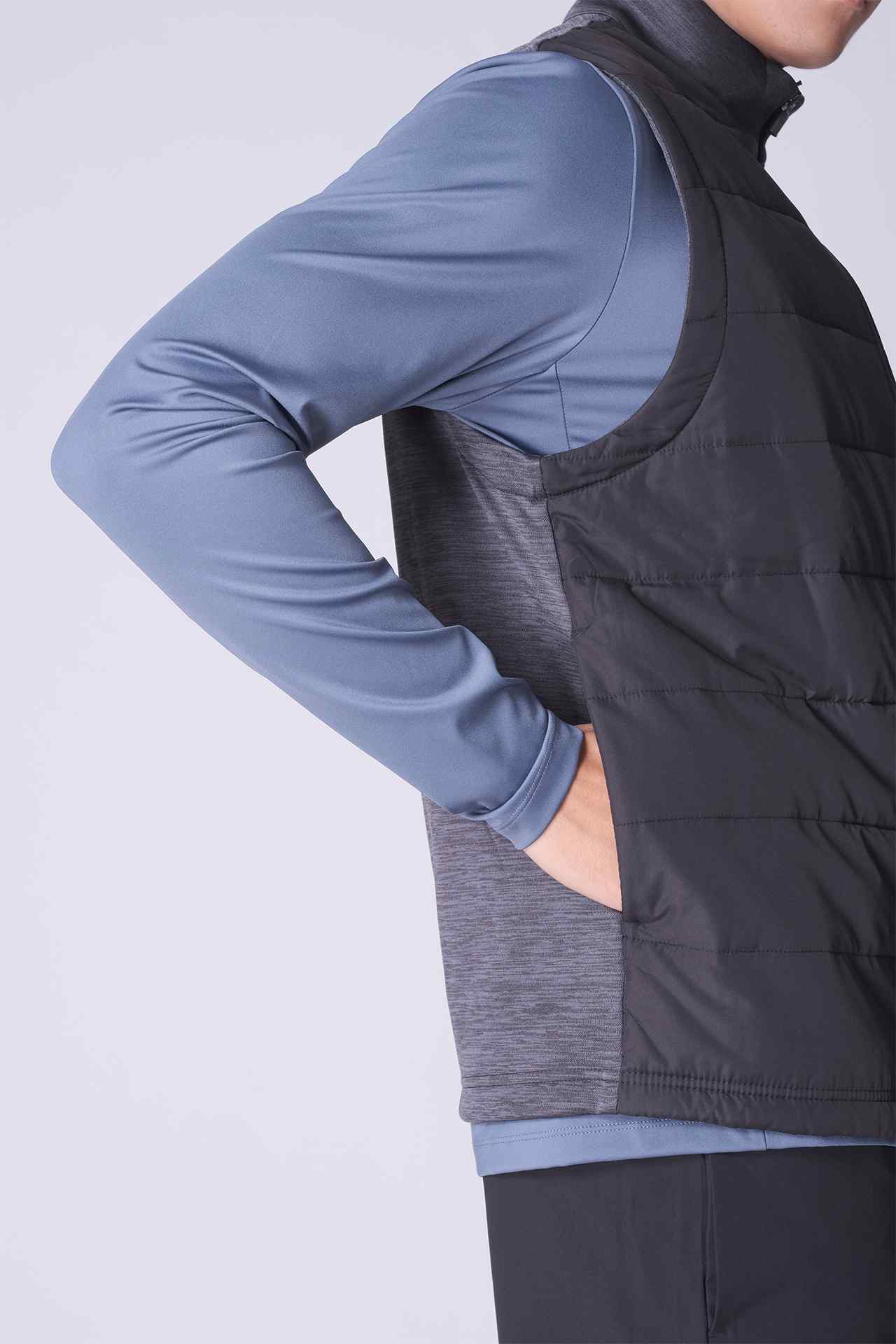 SPO0225 - Sustainable Water Resistant Hybrid Stretch Thermal Golf Performance Puffer Vest - Black