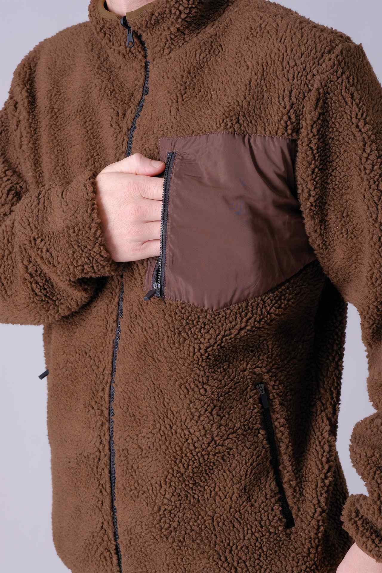 SPO22019 - Sustainable Reversible Boa Fleece Patched Pocket Jacket - Brown