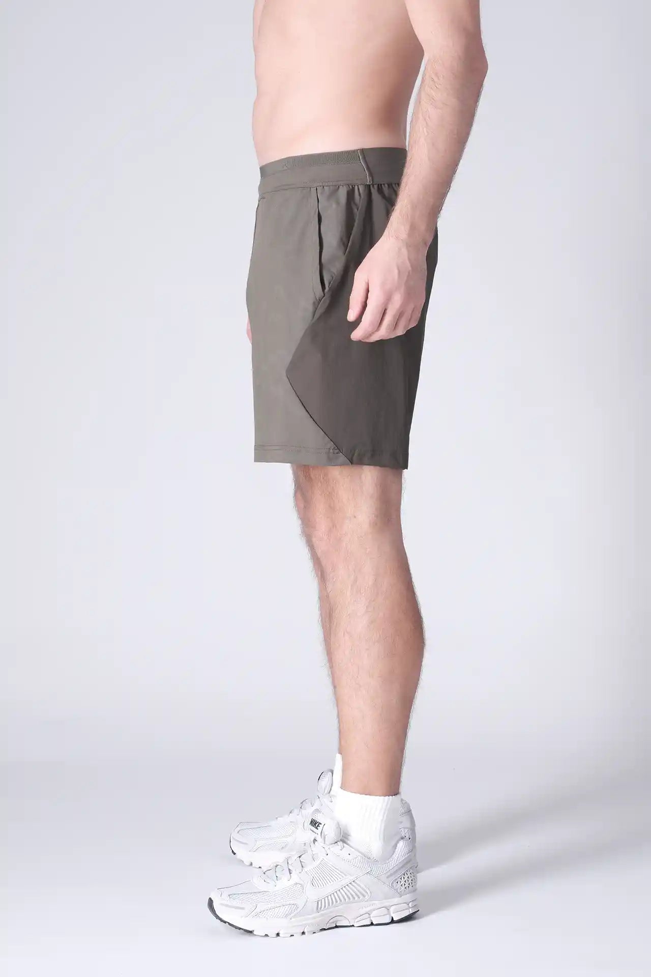 SPE0199 - Lightweight Stretch Nylon Linerless Workout Shorts 7" - Army