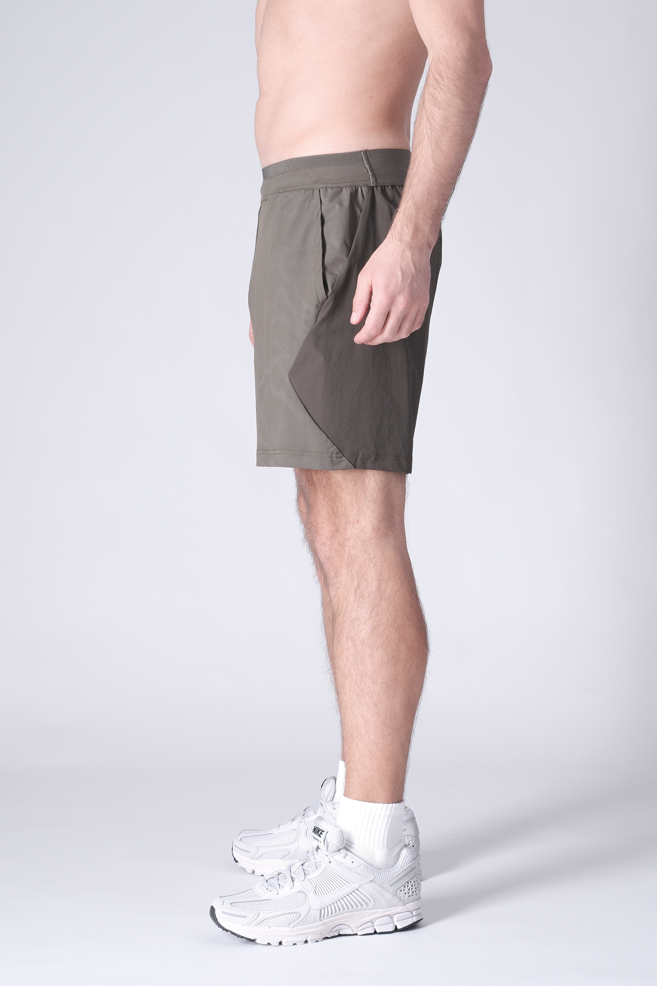 SPE0199 - Lightweight Stretch Nylon Linerless Workout Shorts 7" - Army