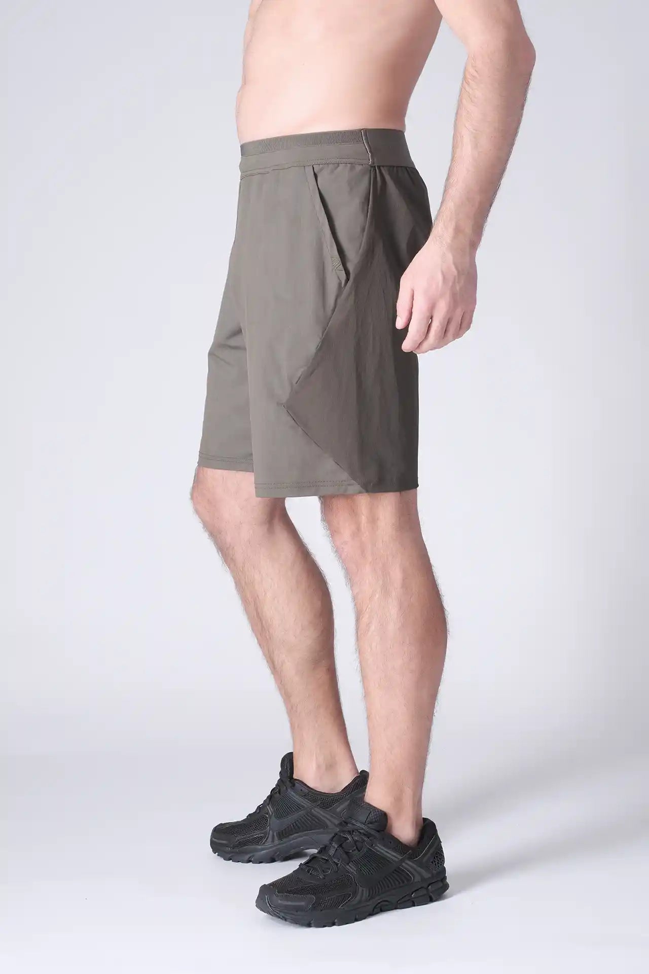 SPE0200 - Lightweight Stretch Nylon Linerless Workout Shorts 9" - Army