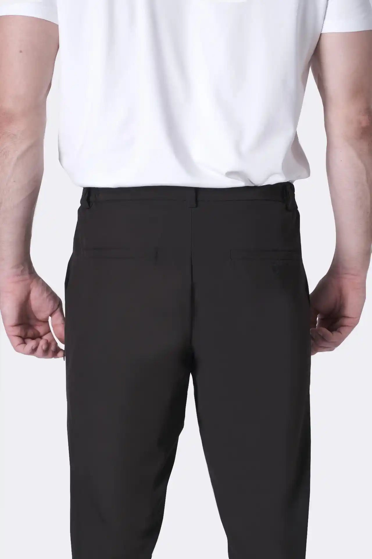 SPH0240 - Essential Ultra Lightweight Classic Fit Stretch Moving Pants 30" - Black