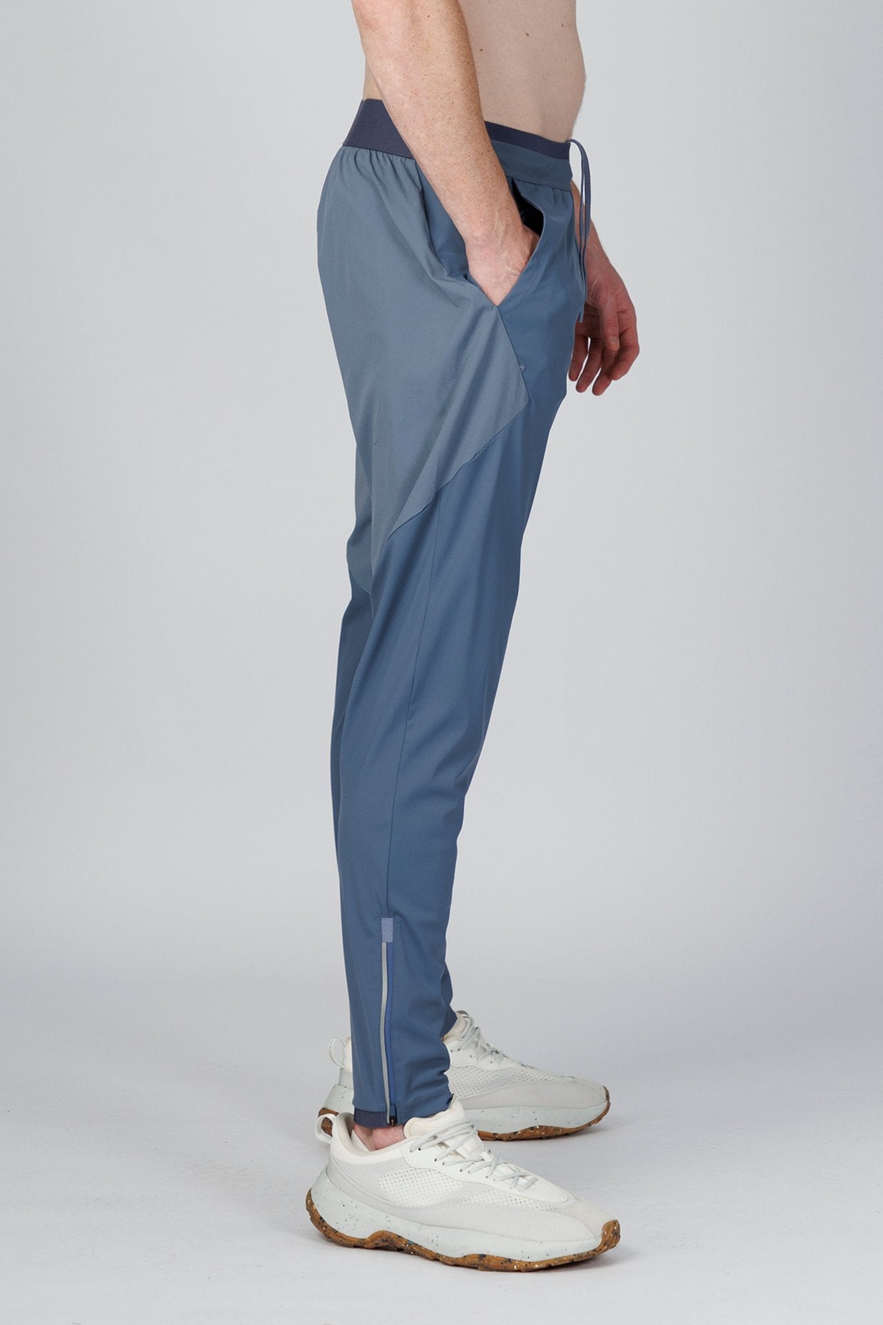SPH0242 - Lightweight Stretch Nylon Workout Joggers 30" - Slate