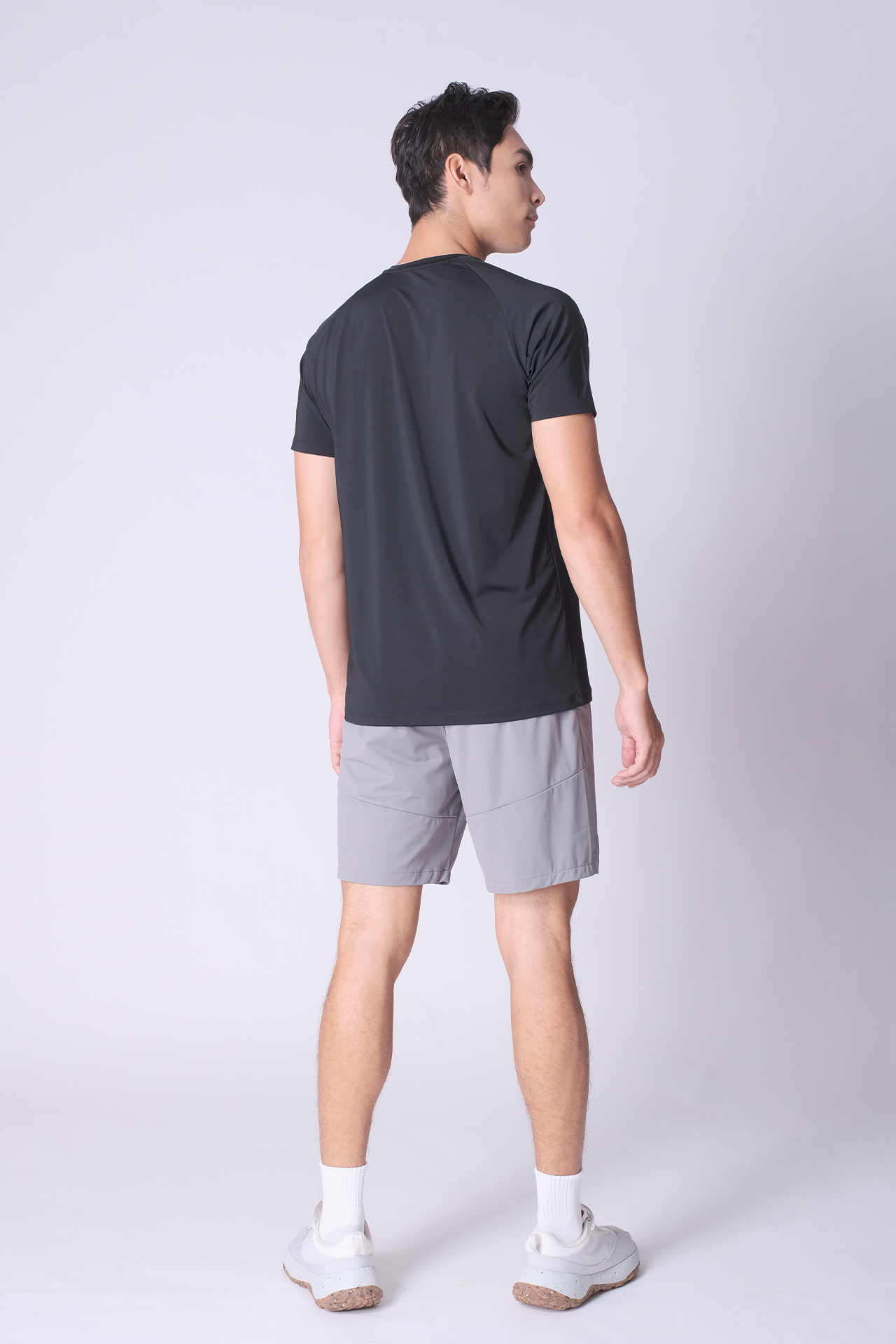 SPJ0398 - Essential Raglan Sleeve Workout Tee - Black