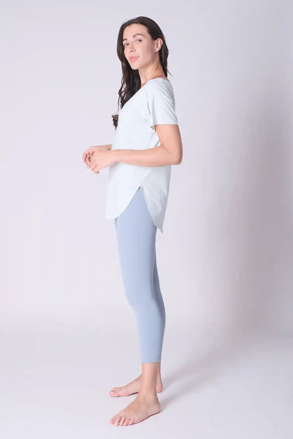 SPWJ0425 - Women's Seamless Wide Neck Curved Hem Yoga Tee - Mint