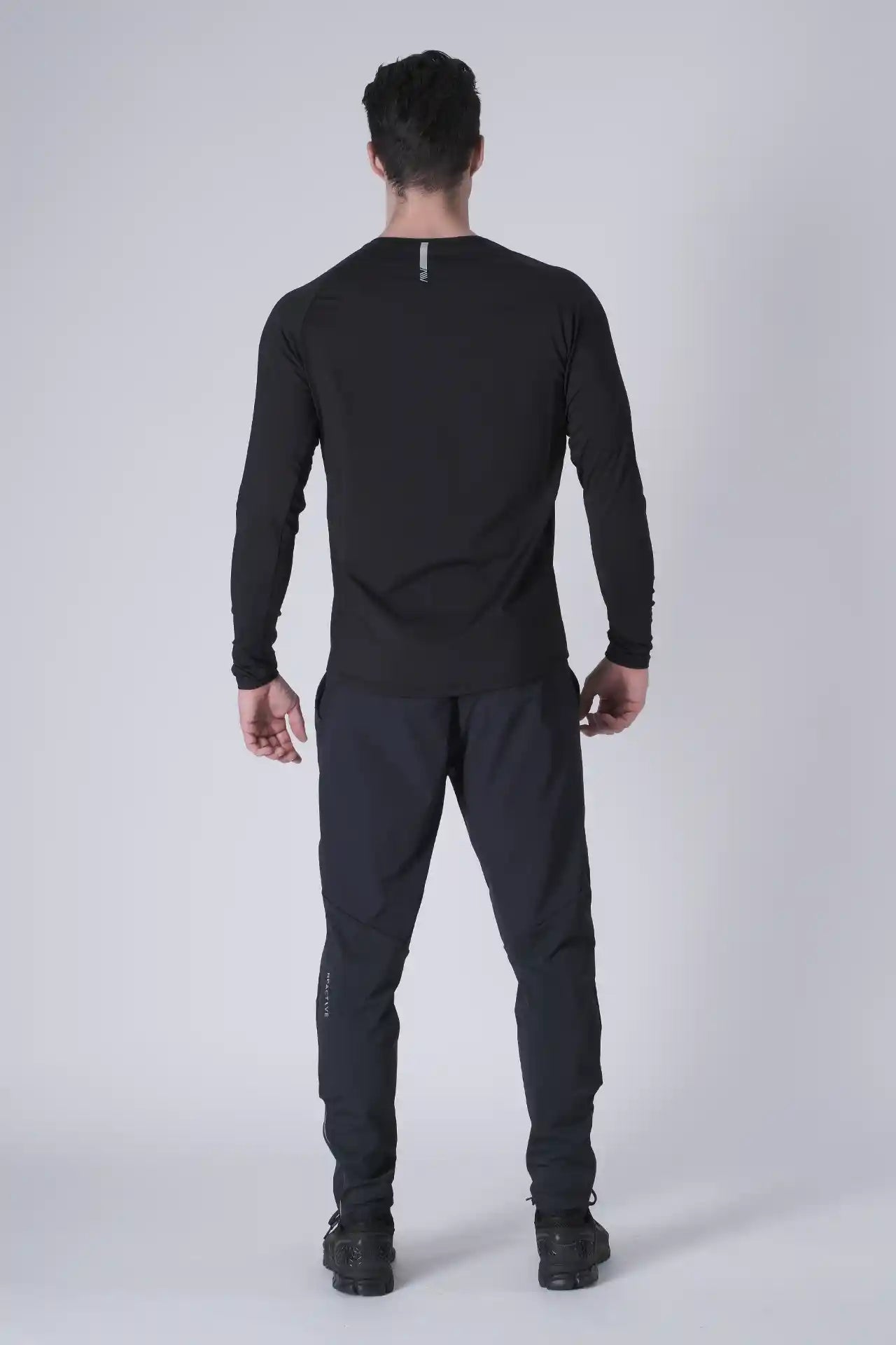 SPJ0467 - Ultra 4-Way Stretch Nylon Raglan Long Sleeve Training Tee - Black