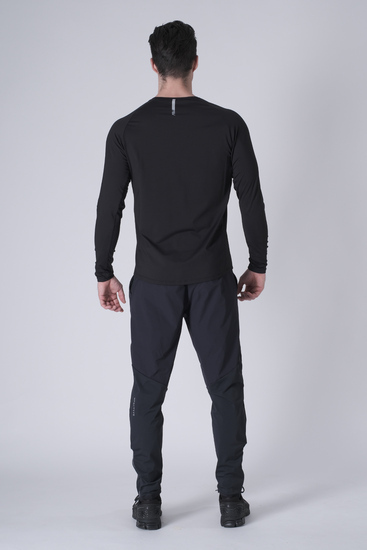 SPJ0467 - Ultra 4-Way Stretch Nylon Raglan Long Sleeve Training Tee - Black