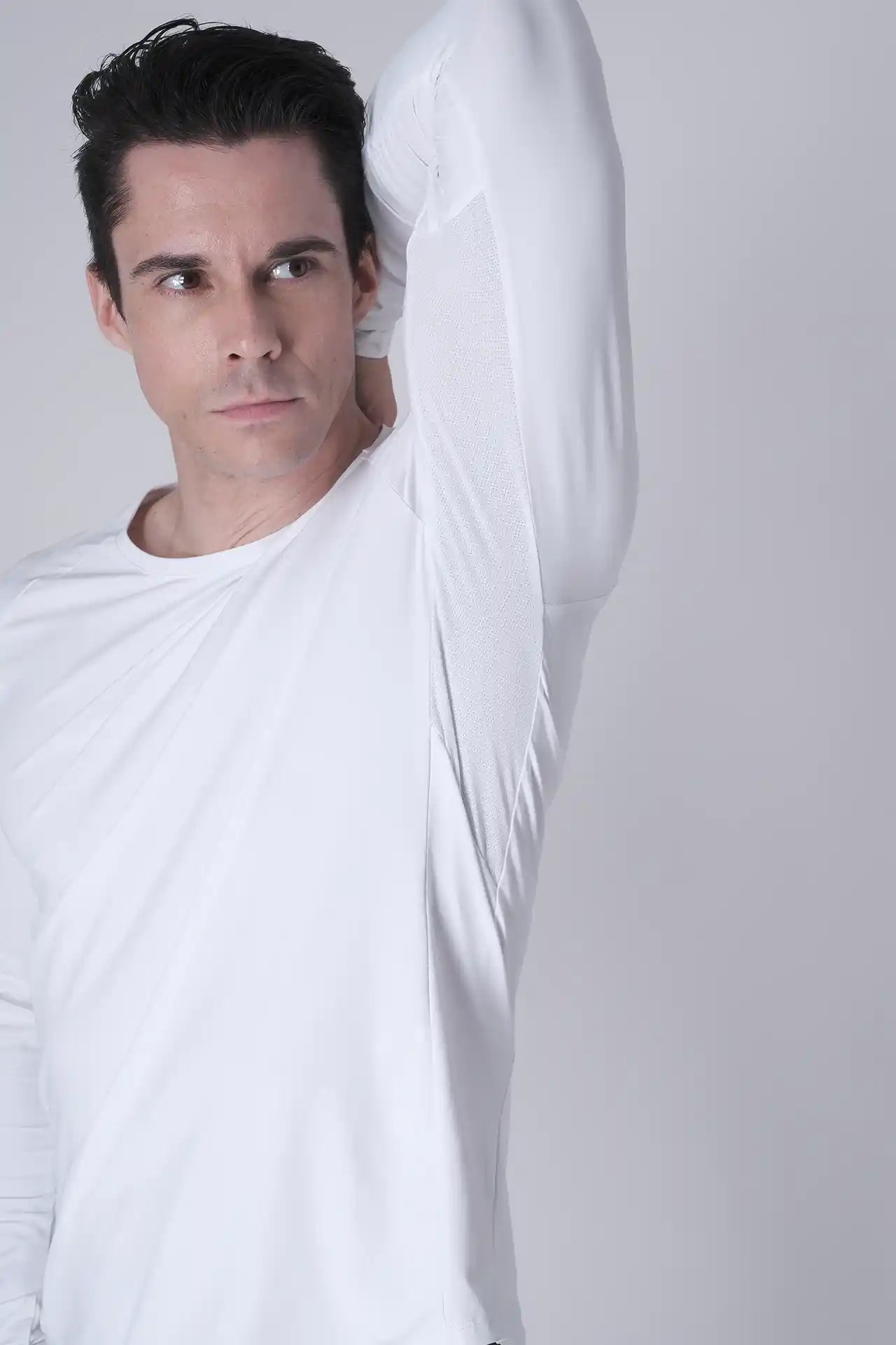 SPJ0467 - Ultra 4-Way Stretch Nylon Raglan Long Sleeve Training Tee - White