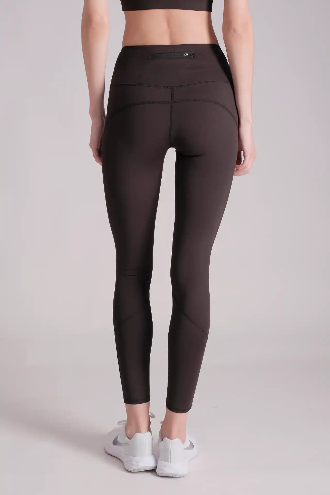 SPWL0038 - Women's Women's ZigZag Seam Pocket Outdoor Leggings 26” - Black