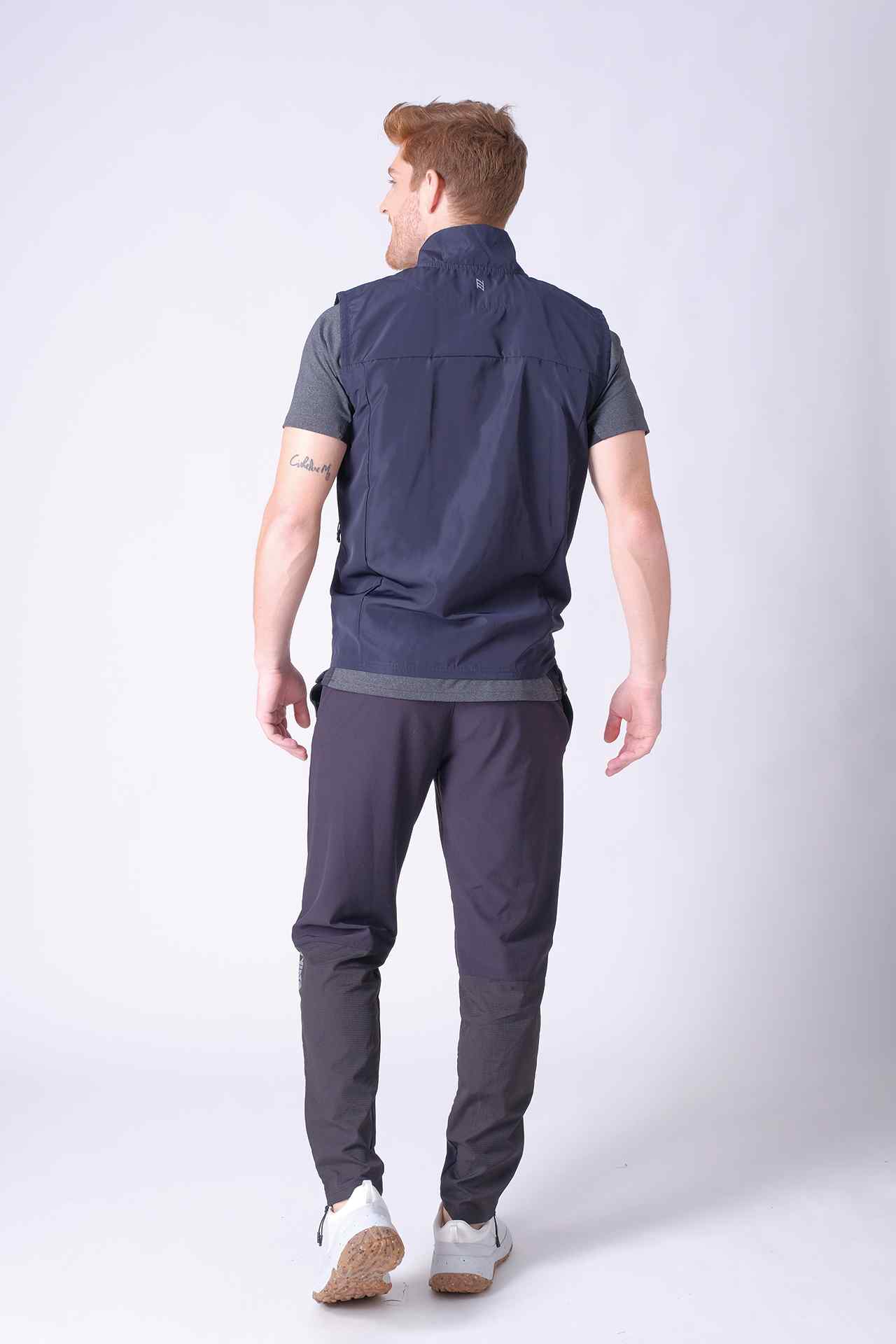 SPO0133 - Sustainable Water Resistant Running Windbreaker Vest - Navy