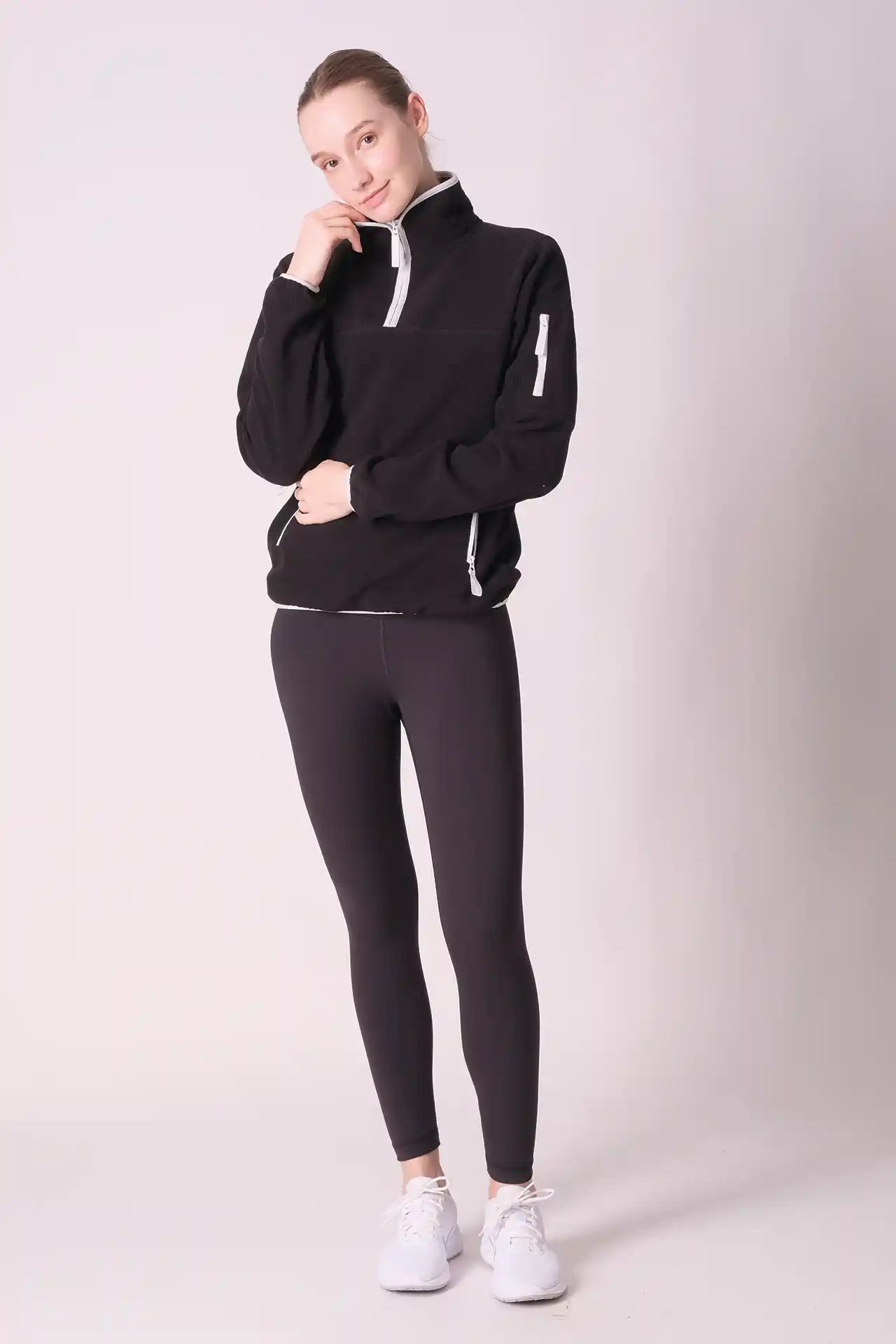 SPWR0023 - Women's Contrasting Fleece Pullover - Black