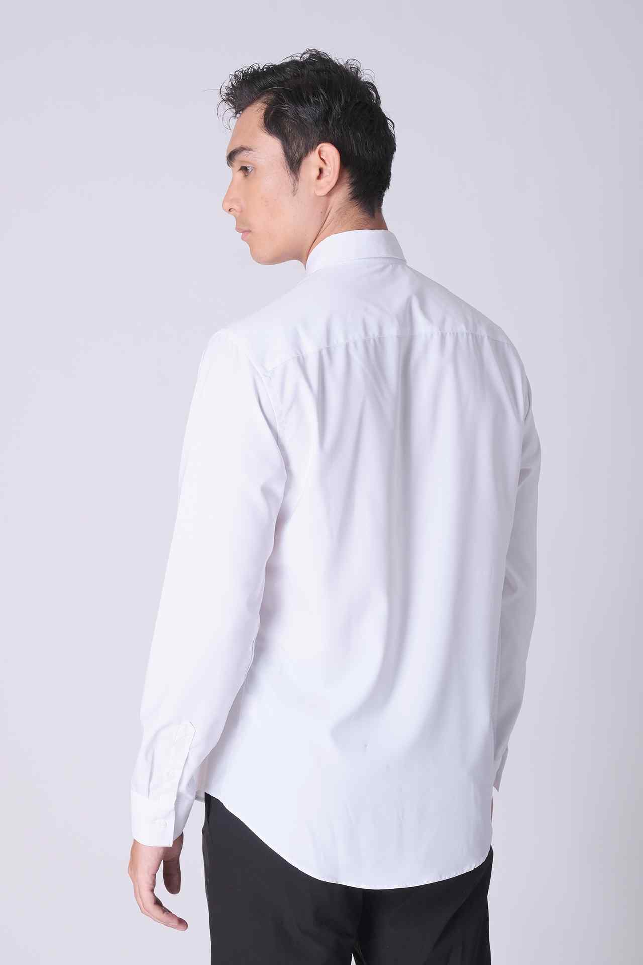 SPW0027 - Breathable Stretch Slim Fit Curve Hem Performance Shirt - White