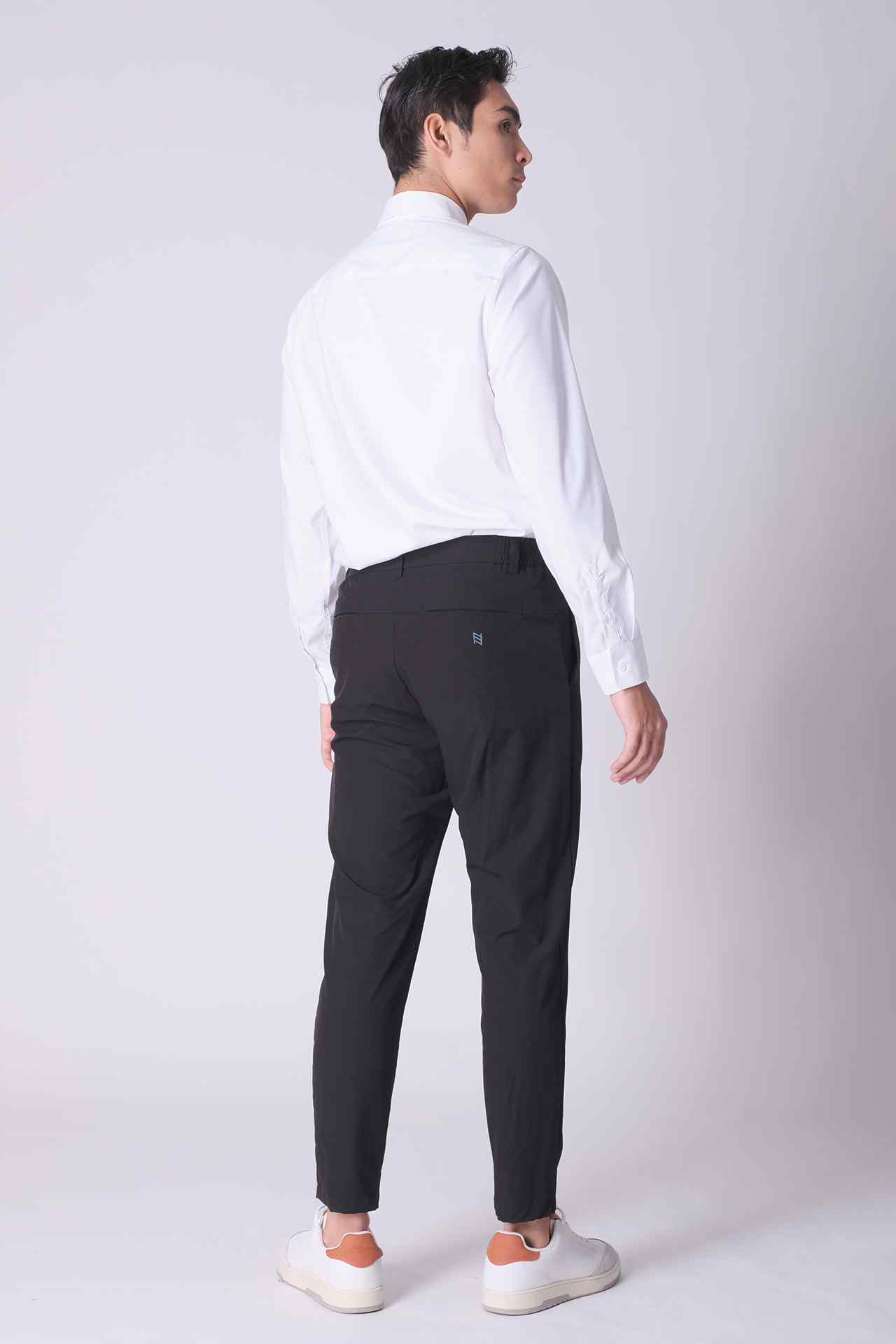 SPW0027 - Breathable Stretch Slim Fit Curve Hem Performance Shirt - White